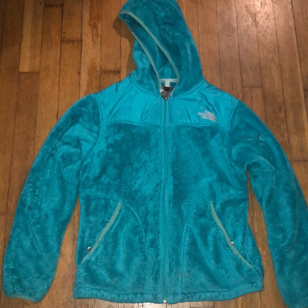 A sweatshirt